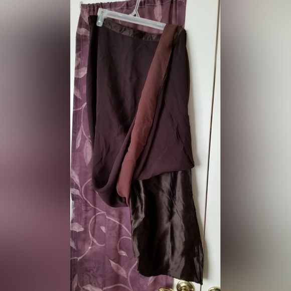 🌹Express - Beautiful Sheer Brown Maxi Skirt.🌹 - Picture 3 of 9